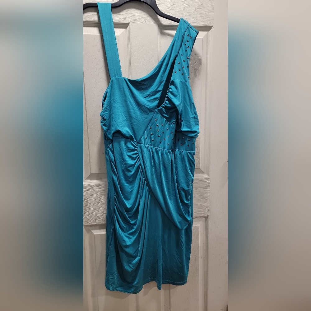 Torrid Teal Studded Asymmetrical Cut out sleeveless runched dress